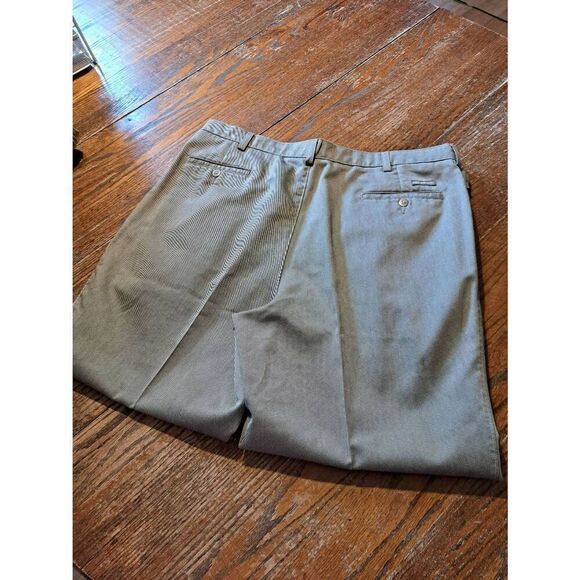 40x28 Savane Grey Pleated Front Leg Cuffed Hem Dress Pants with Cuffed Hem - Picture 3 of 3